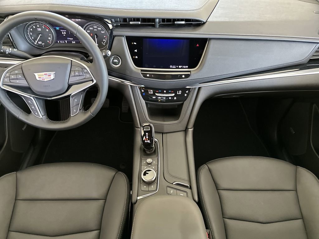 New 2026 Cadillac XT5 Premium Luxury w/ Driver Assist Package AWD/4WD image 18