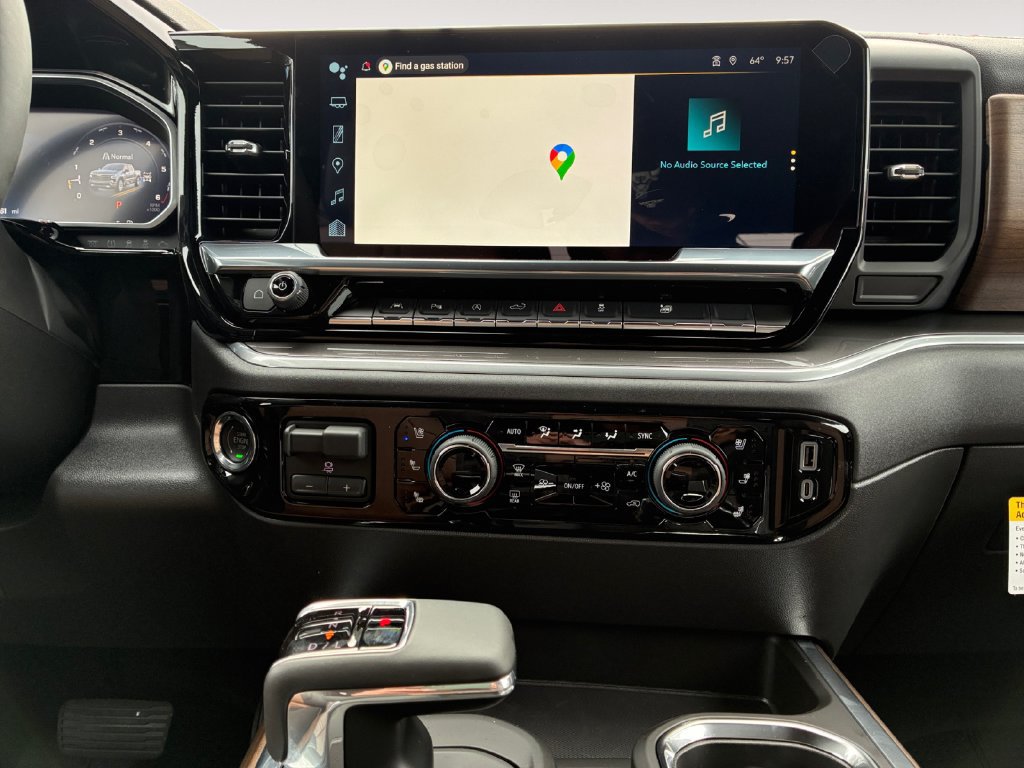 New 2026 Chevrolet Silverado 1500 High Country w/ Technology Package AWD/4WD image 11