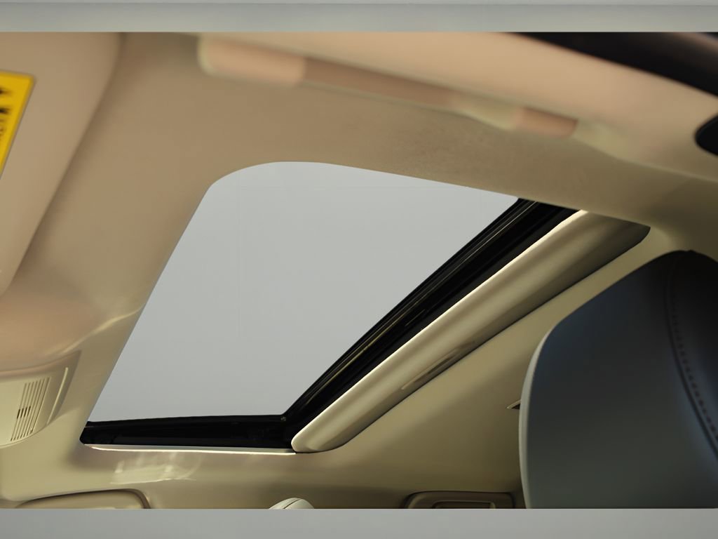 Used 2025 MAZDA CX-30 2.5 Turbo w/ Premium Plus Pkg image 11