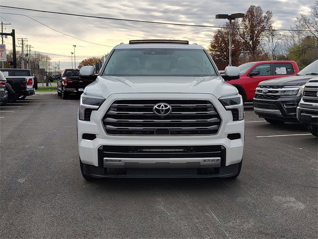 Used 2023 Toyota Sequoia Limited image 42