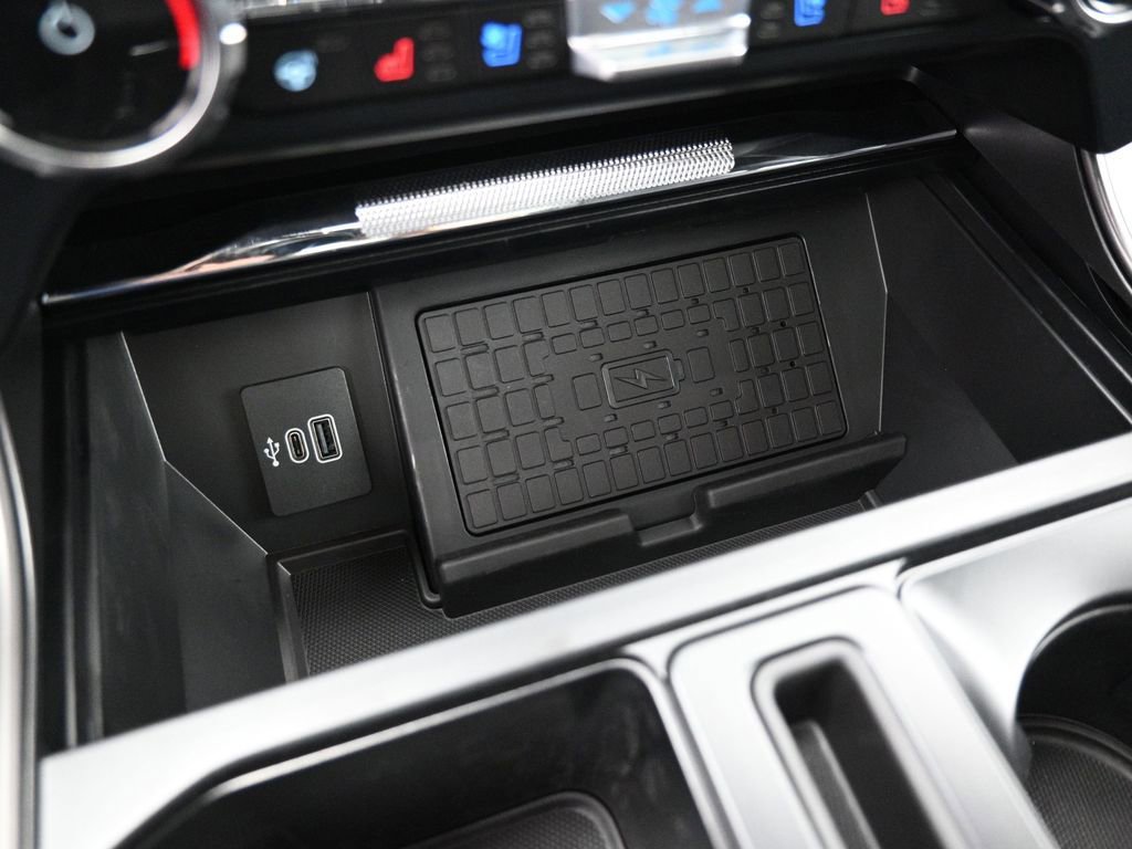 New 2025 Ford F150 Lariat w/ Equipment Group 502A High image 19