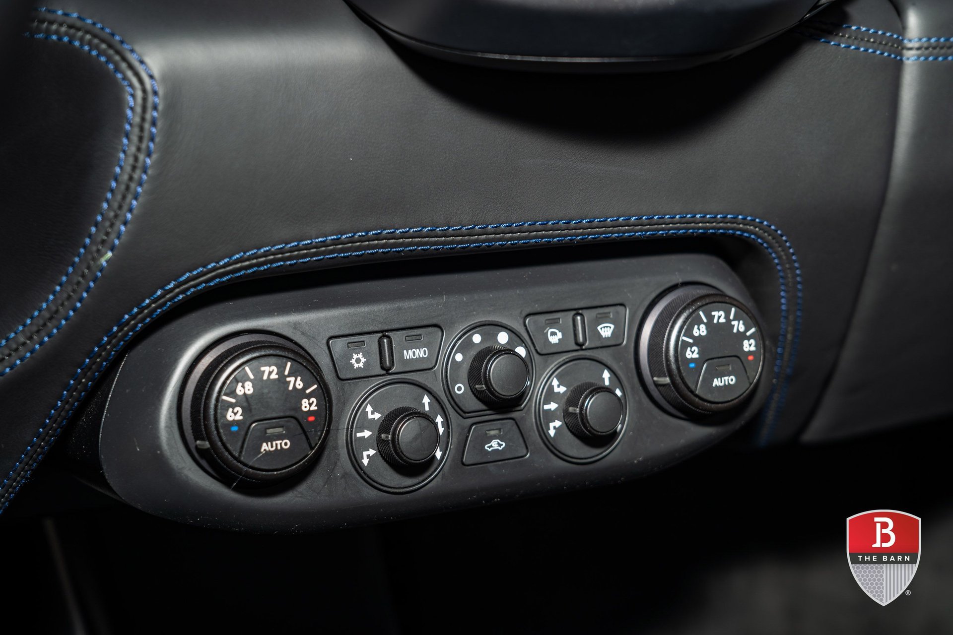 Used 2014 Ferrari 458 Speciale Coupe RWD image 34