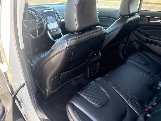 Used 2023 Ford Edge Titanium AWD/4WD image 20