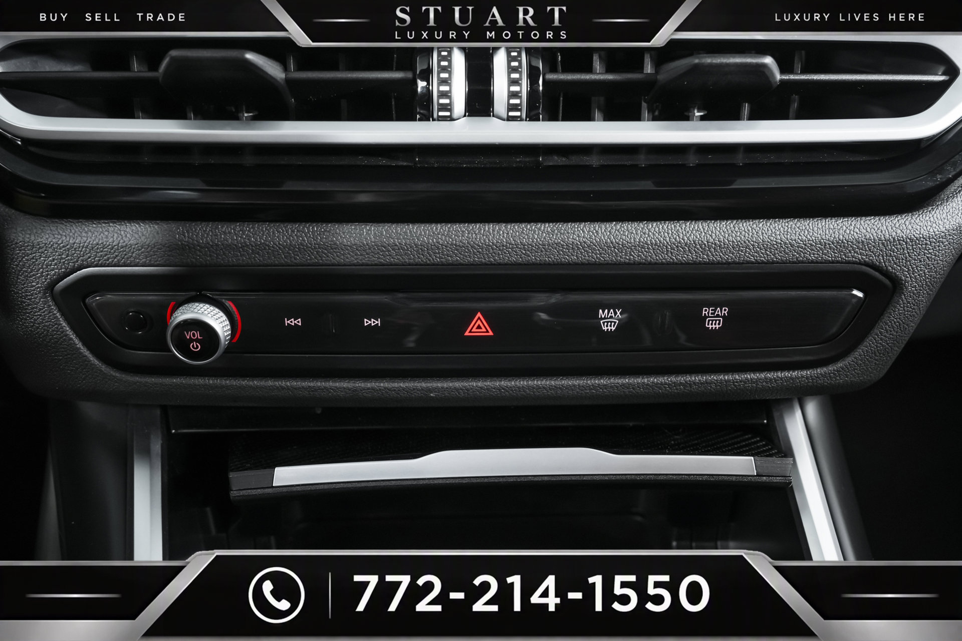 Used 2024 BMW M3 Competition w/ M Carbon Exterior Package AWD/4WD image 29
