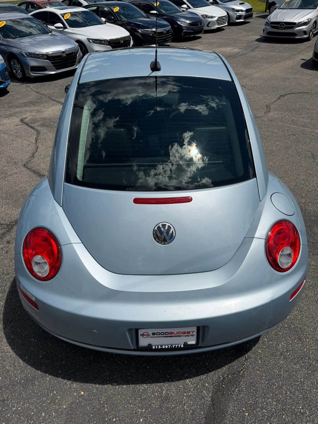 Used 2009 Volkswagen Beetle Coupe FWD image 13
