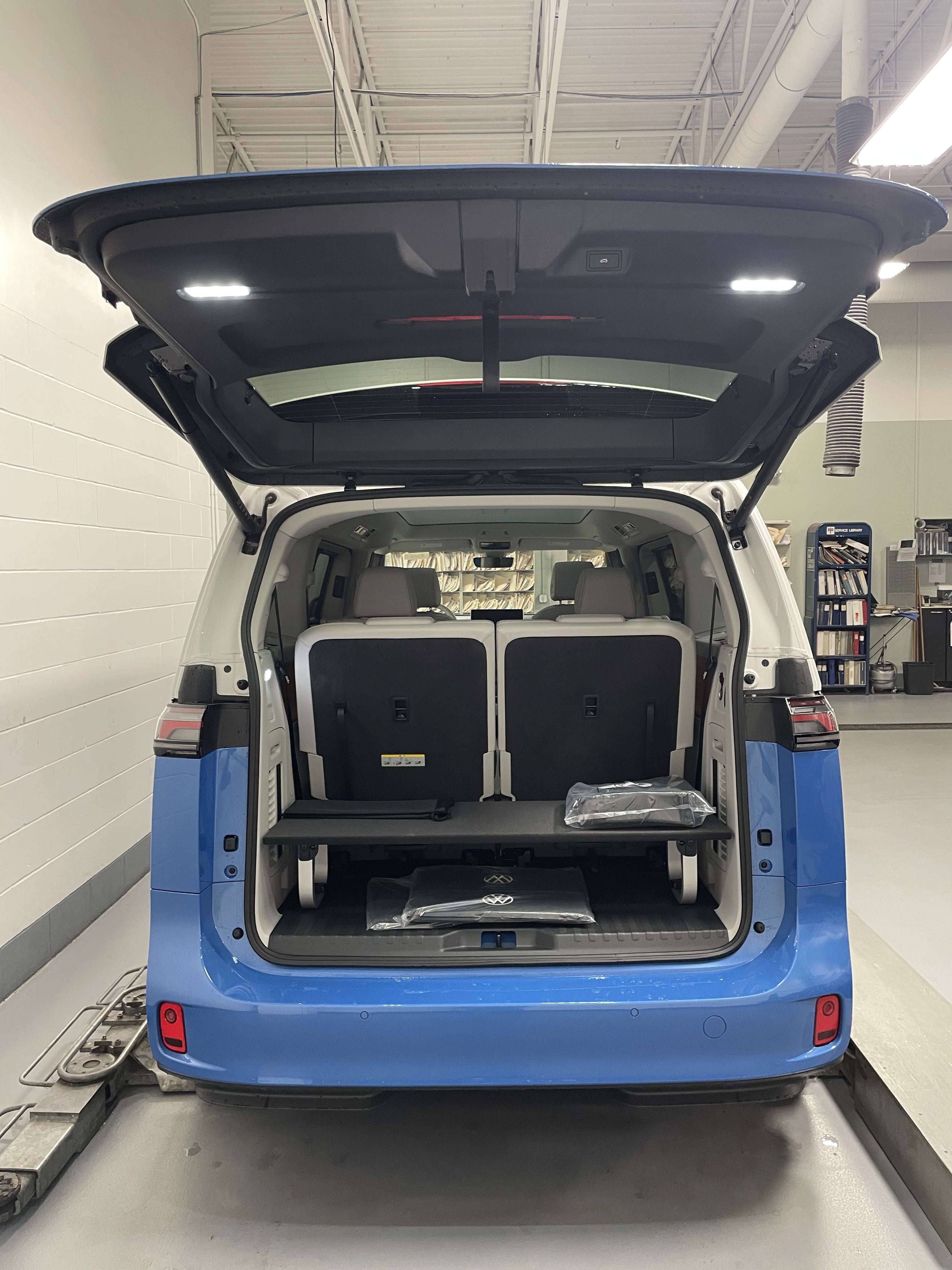 New 2025 Volkswagen ID. Buzz 1st Edition image 4