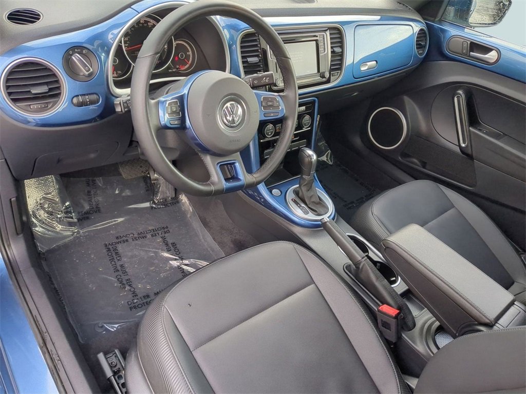 Used 2019 Volkswagen Beetle 2.0T SE image 13