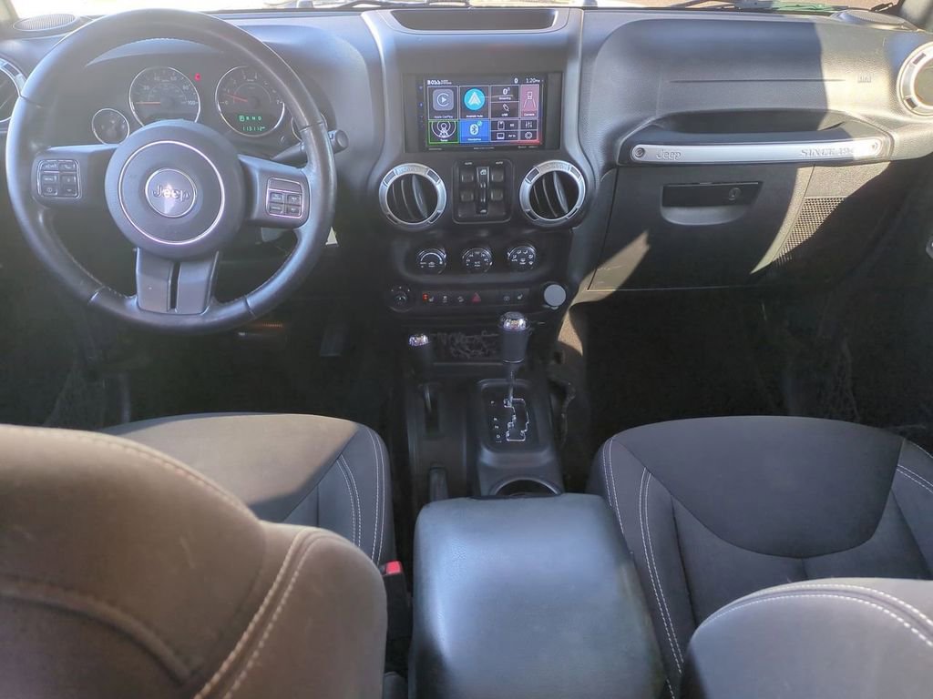 Used 2016 Jeep Wrangler Unlimited Sahara w/ Dual Top Group image 22