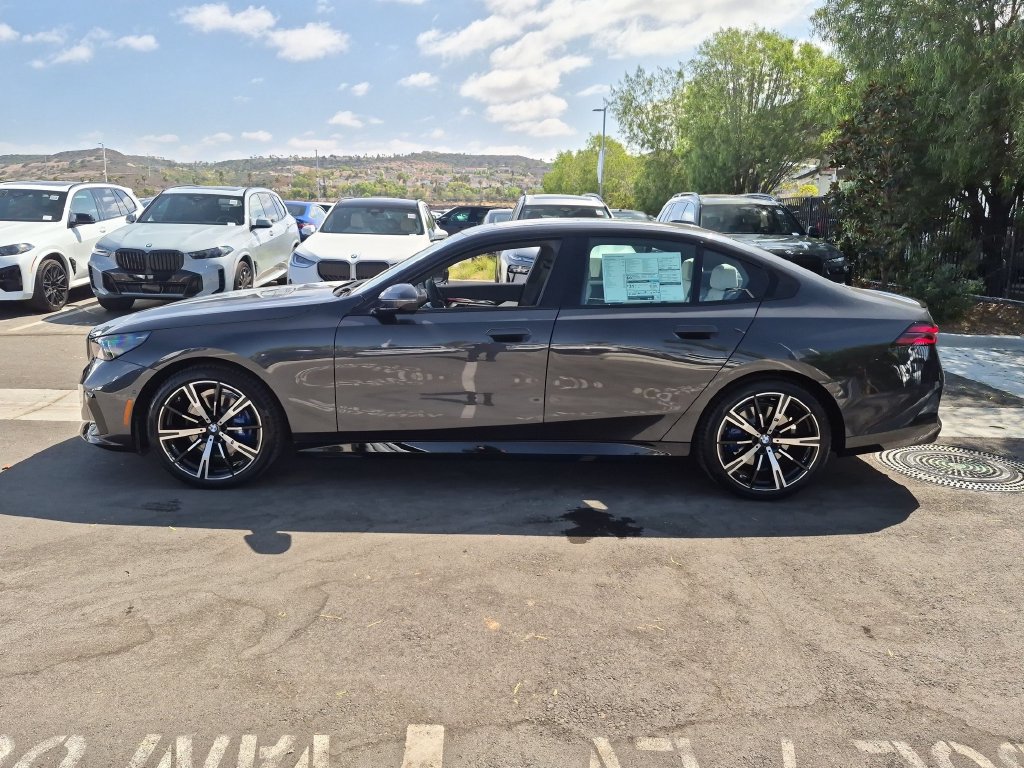 New 2027 BMW 530i w/ M Sport Package RWD image 5