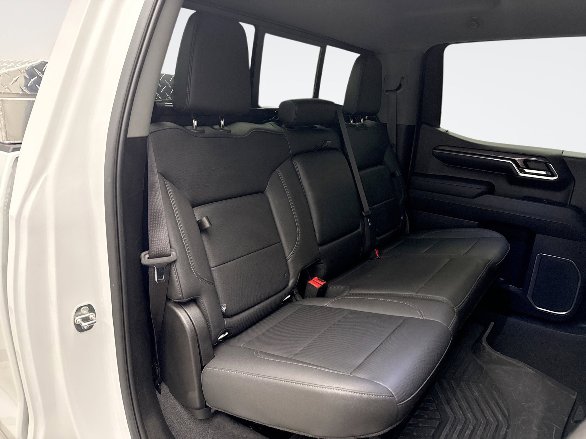 Used 2024 Chevrolet Silverado 1500 LTZ w/ LTZ Convenience Package II image 18