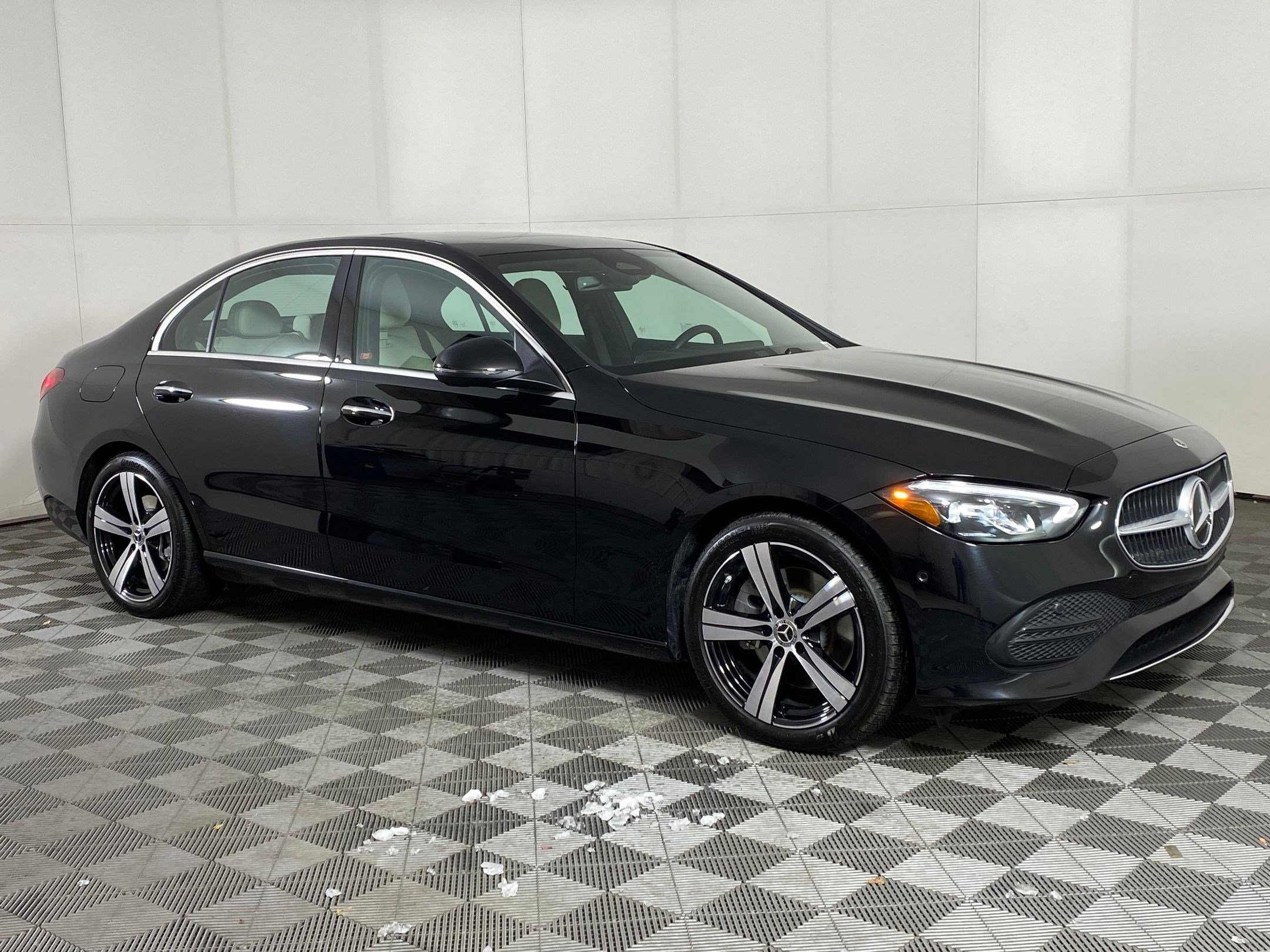 Certified 2025 Mercedes-Benz C 300 4MATIC Sedan image 6