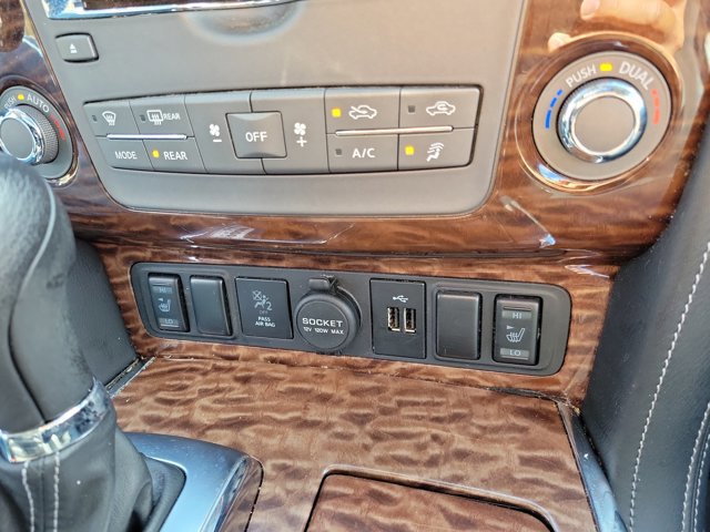 Used 2020 Nissan Armada SL w/ Premium Package image 38