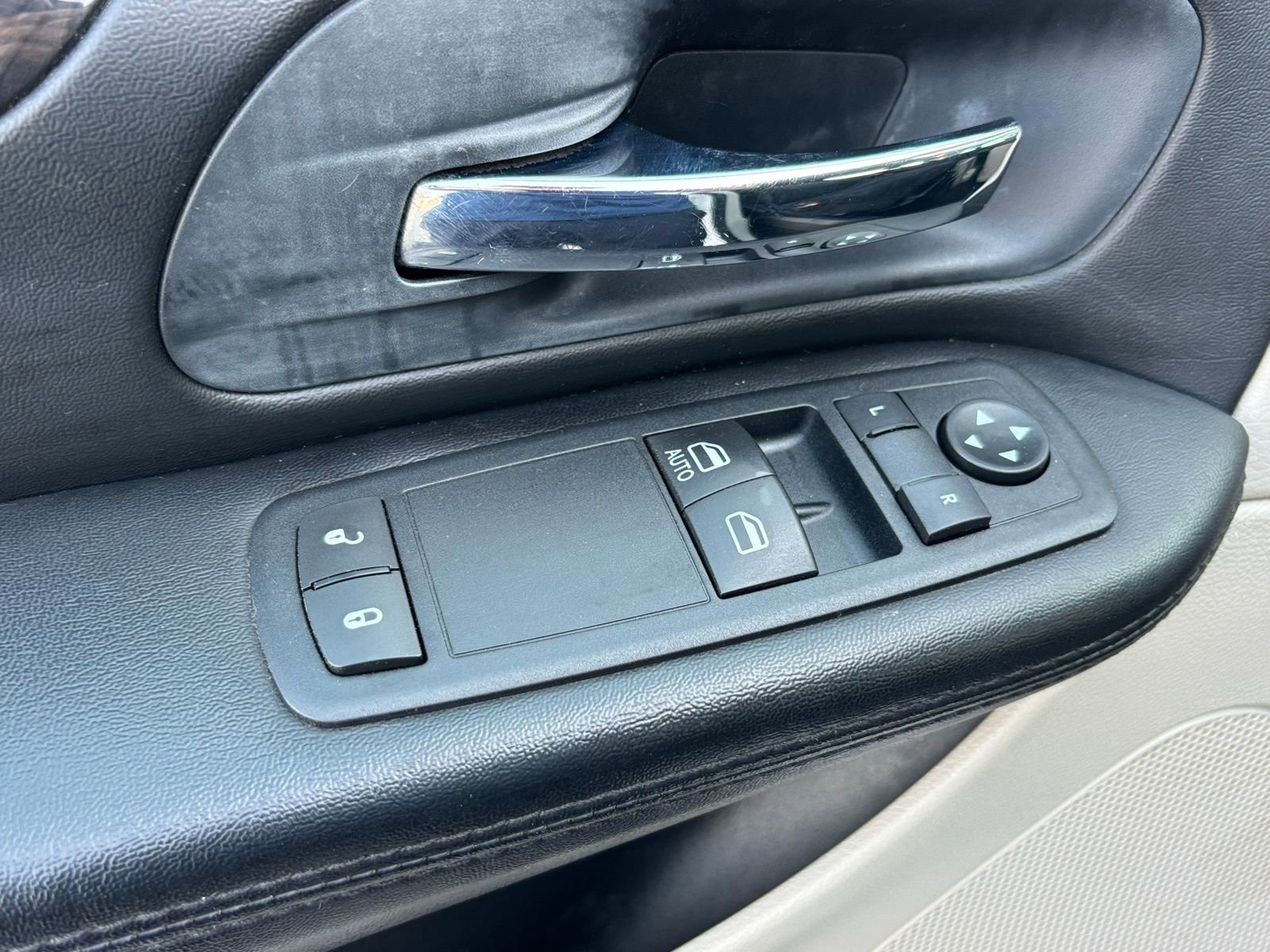 Used 2014 Dodge Grand Caravan SE w/ Quick Order Package 29E SE image 13