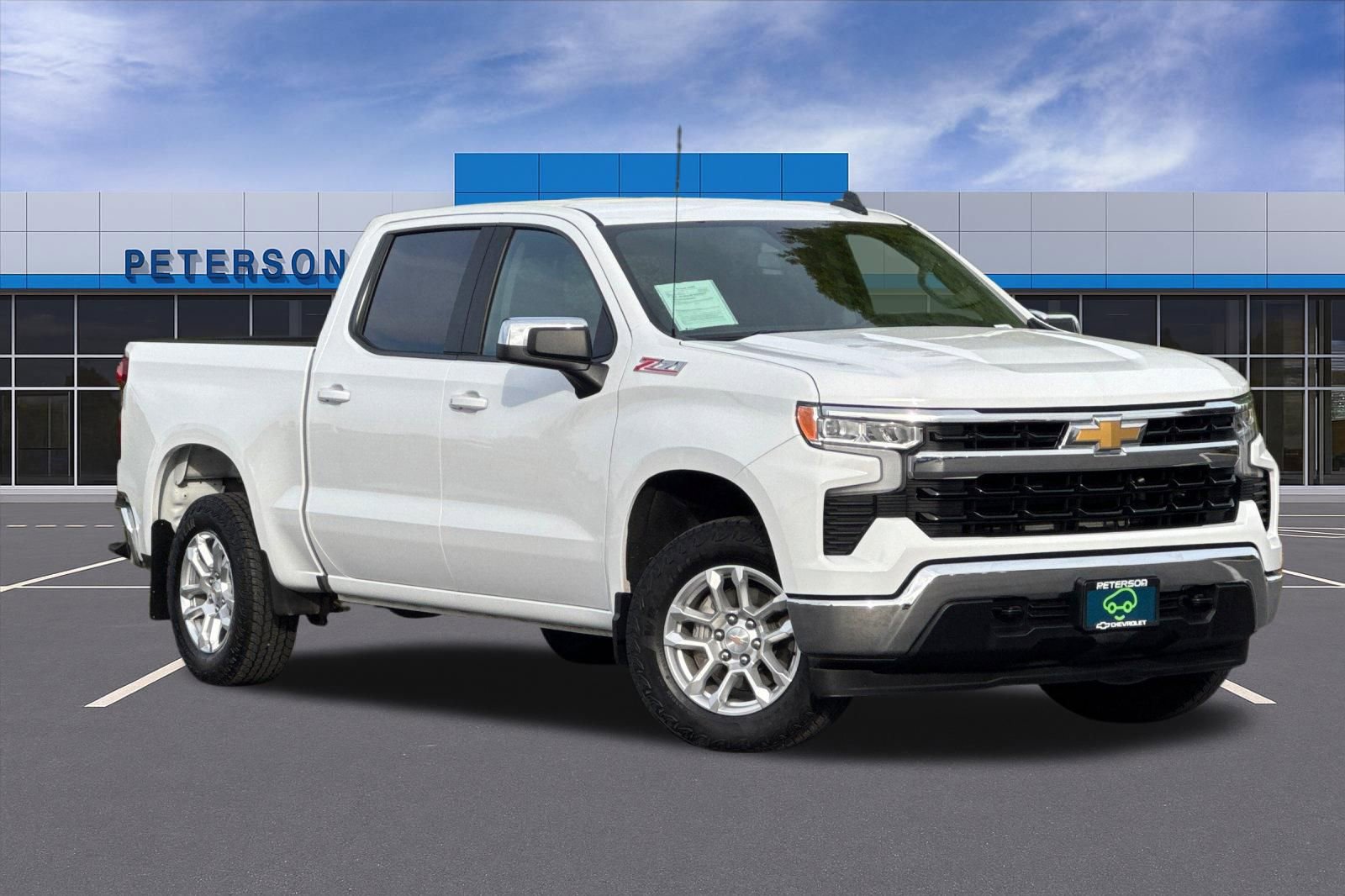 Certified 2025 Chevrolet Silverado 1500 LT w/ Z71 Off-Road Package AWD/4WD image 2
