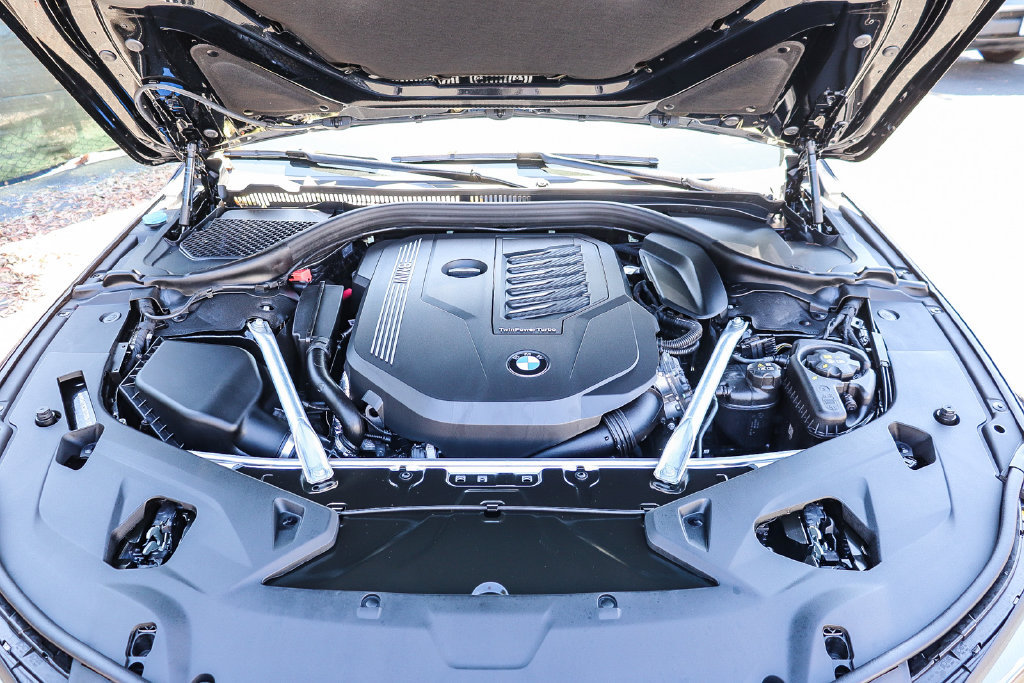 Used 2026 BMW 840i RWD image 26