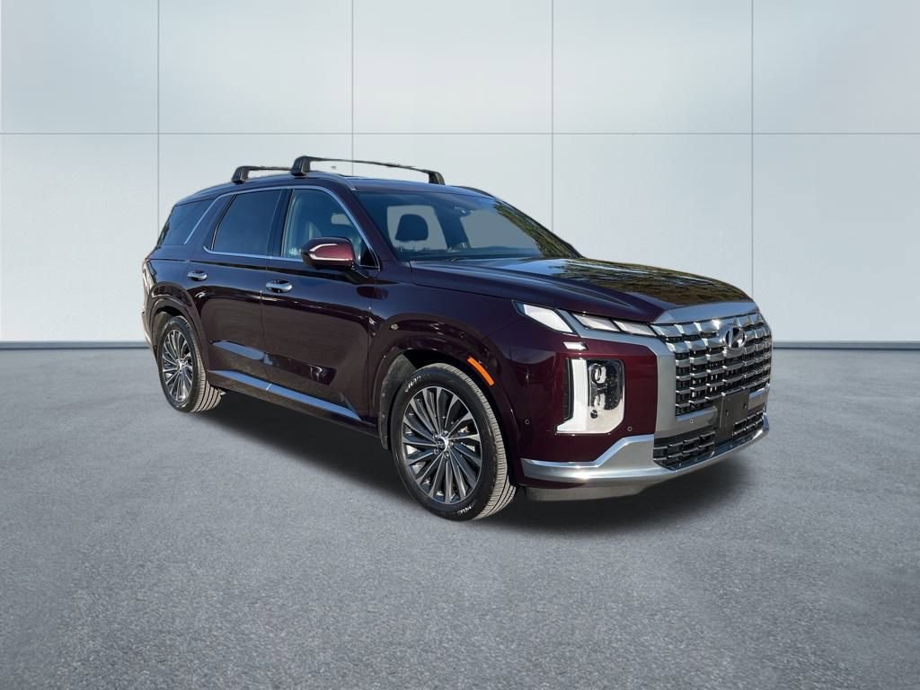 Used 2023 Hyundai Palisade Calligraphy image 4