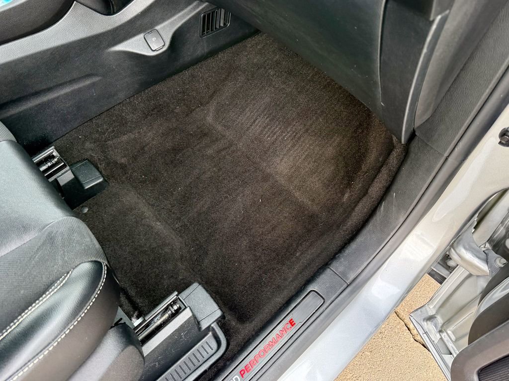 Certified 2020 Ford Edge ST w/ Cold Weather Package image 21