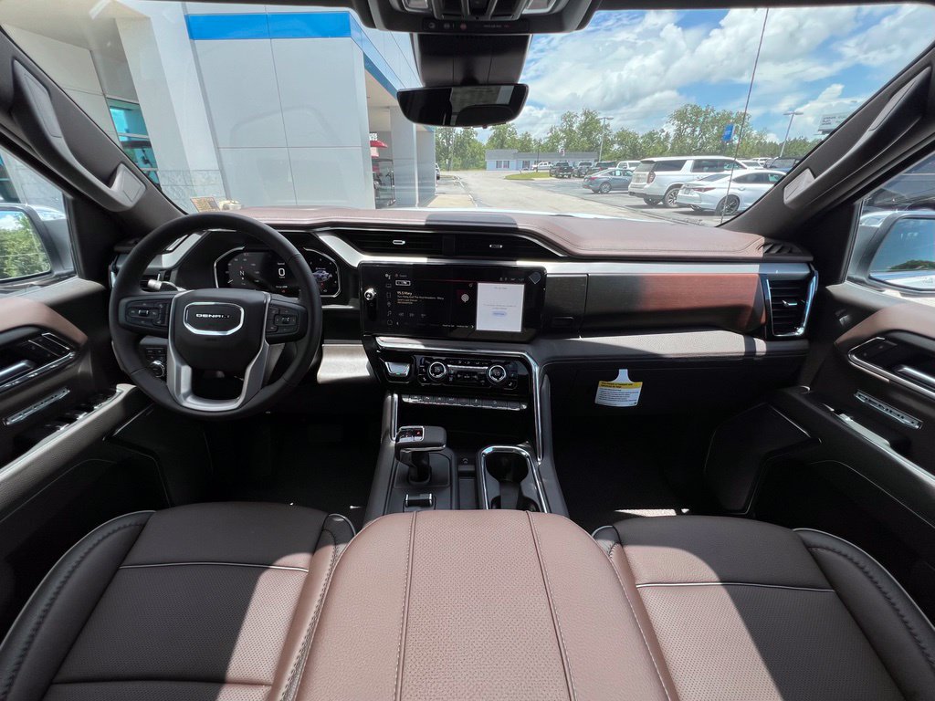 New 2026 GMC Sierra 1500 Denali w/ Denali Reserve Package AWD/4WD image 2