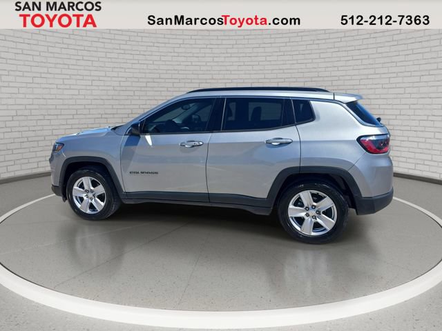 Used 2022 Jeep Compass Latitude image 8