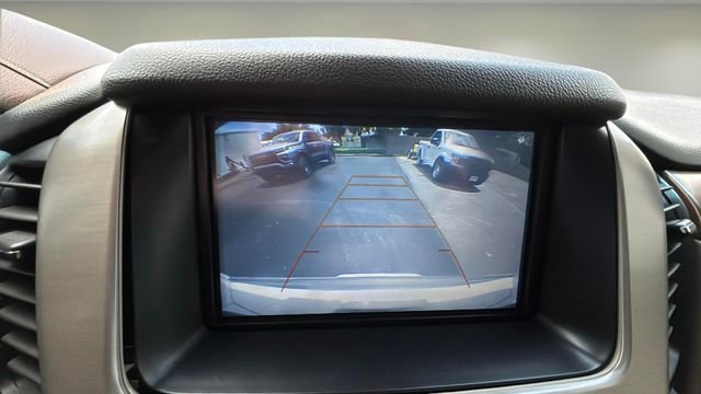 Used 2019 GMC Yukon Denali w/ Denali Ultimate Package image 18