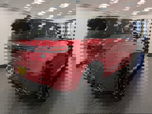 Used 2023 Land Rover Range Rover Sport SE Dynamic image 4