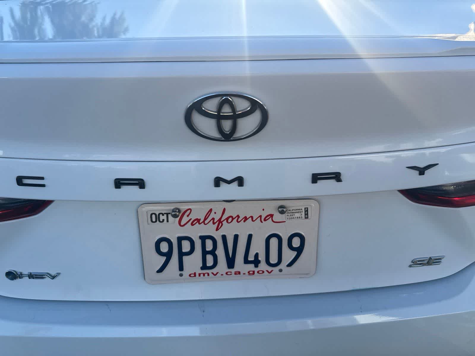 Used 2025 Toyota Camry SE FWD image 15