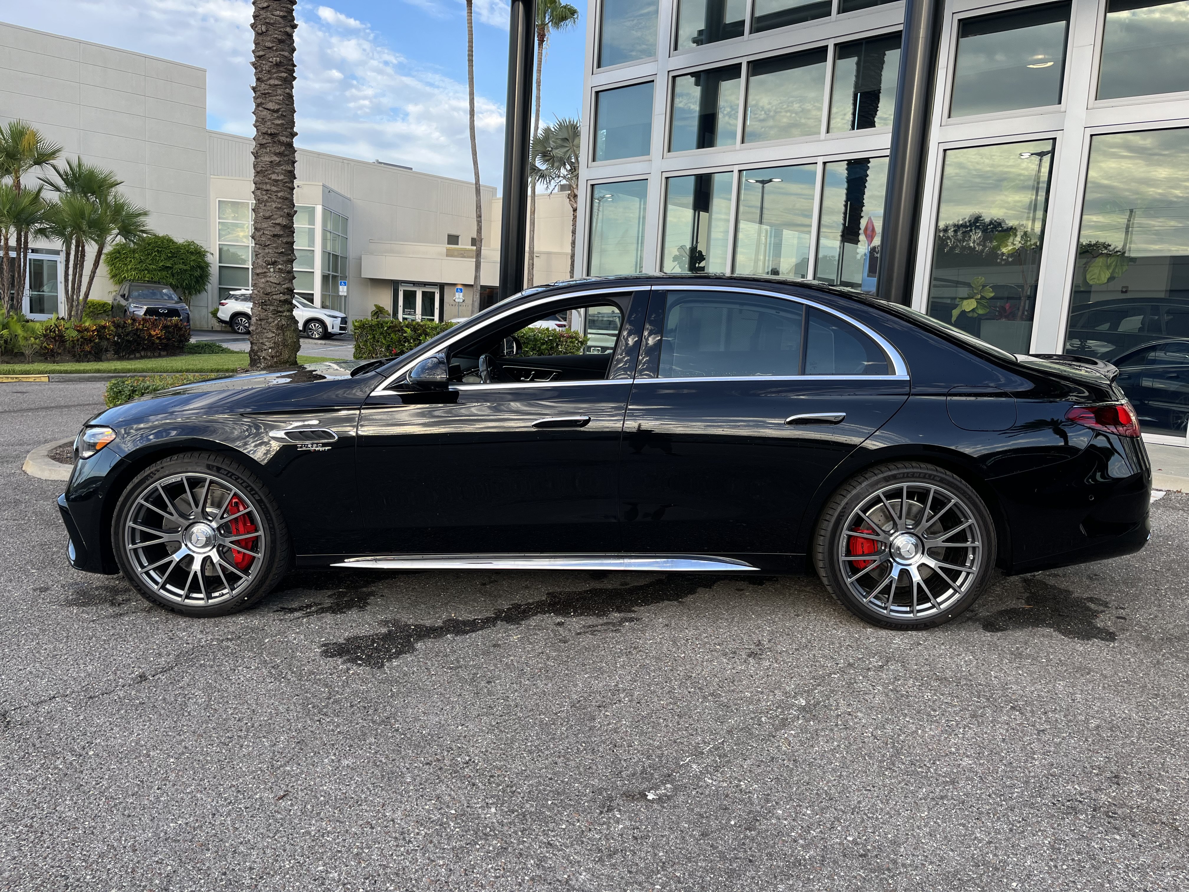 New 2026 Mercedes-Benz E 53 AMG e 4MATIC Sedan image 3