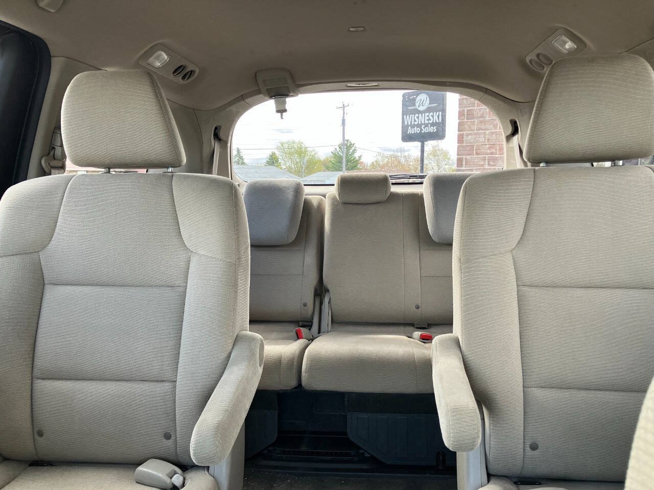 Used 2011 Honda Odyssey LX image 19