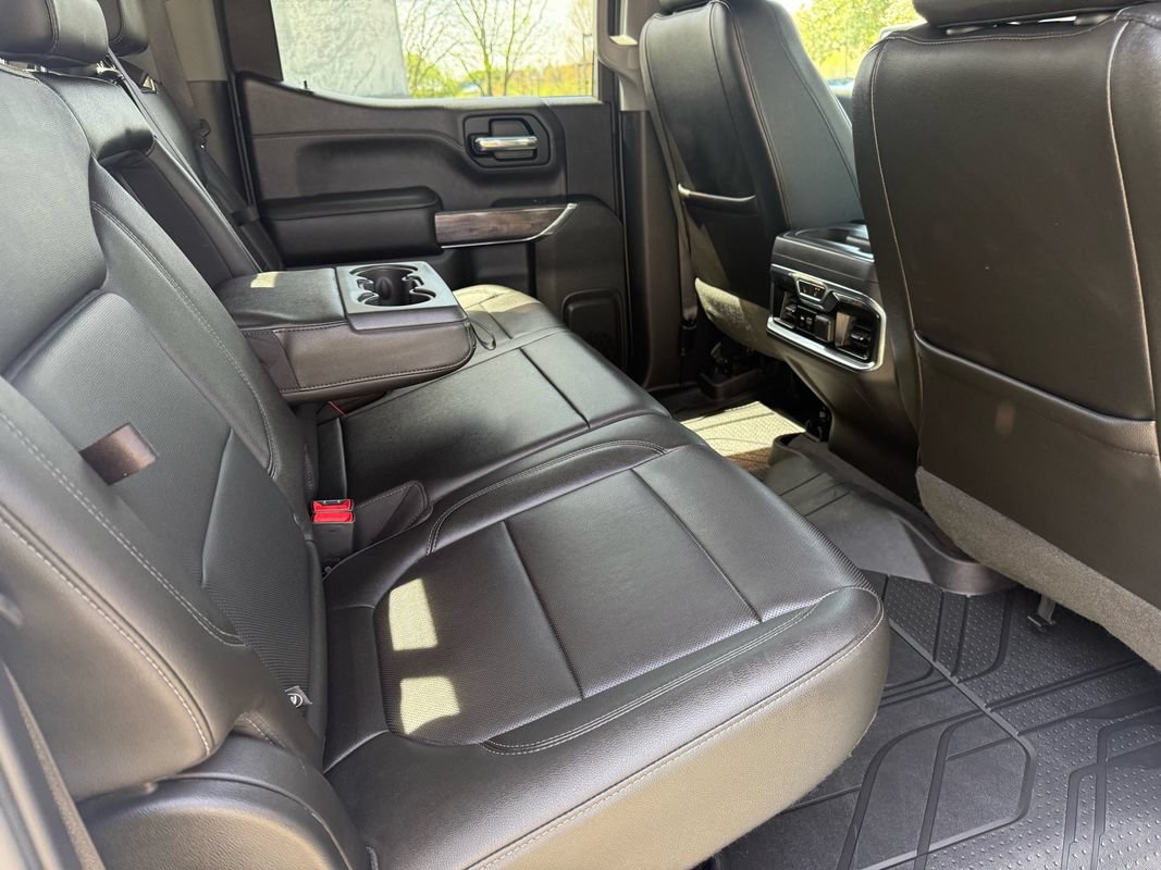 Used 2019 Chevrolet Silverado 1500 LTZ w/ LTZ Plus Package AWD/4WD image 41