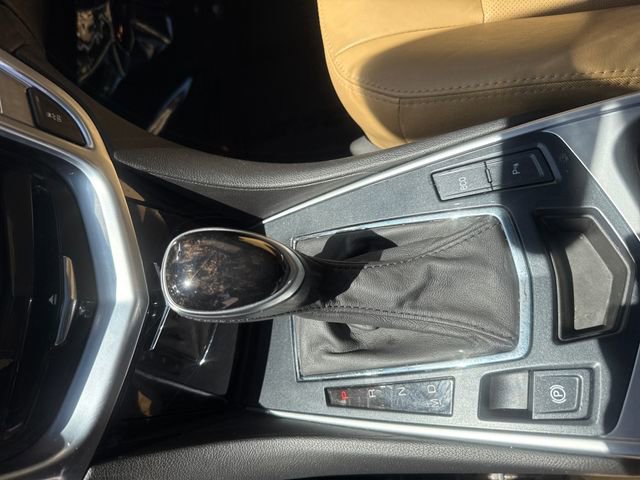 Used 2016 Cadillac SRX Luxury AWD/4WD image 19