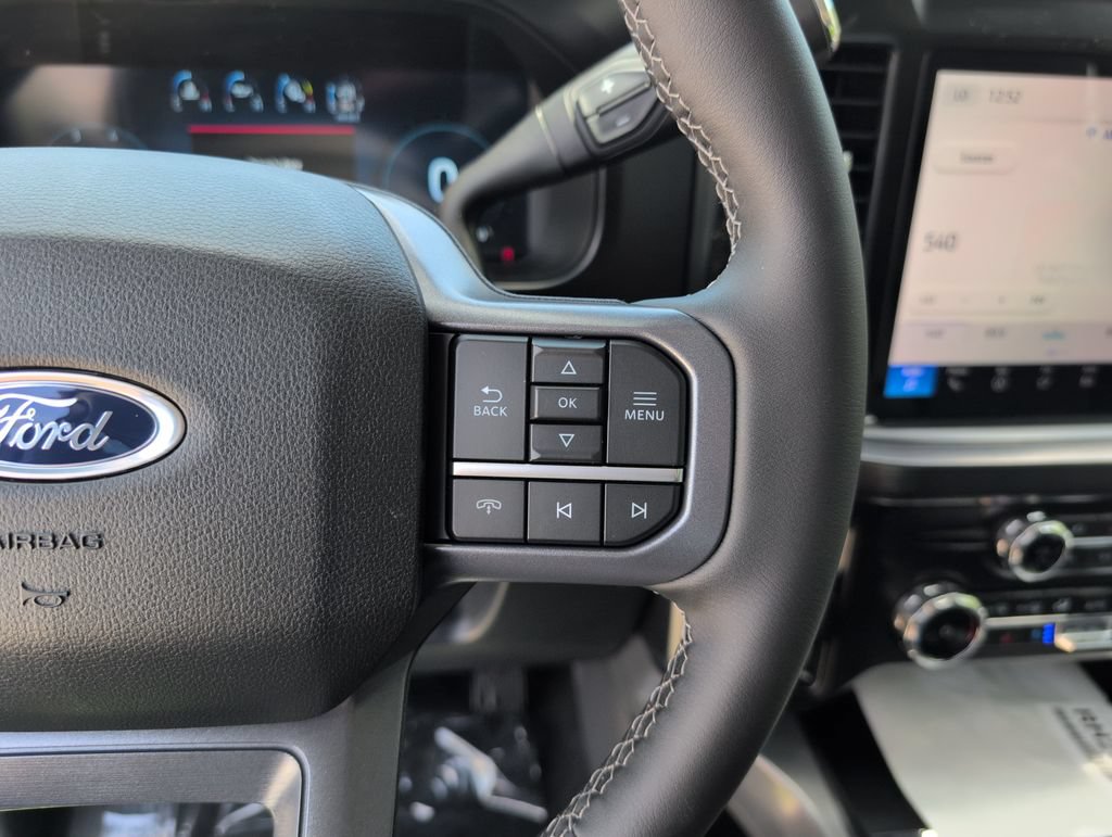 New 2026 Ford F250 Lariat w/ Chrome Package AWD/4WD image 32