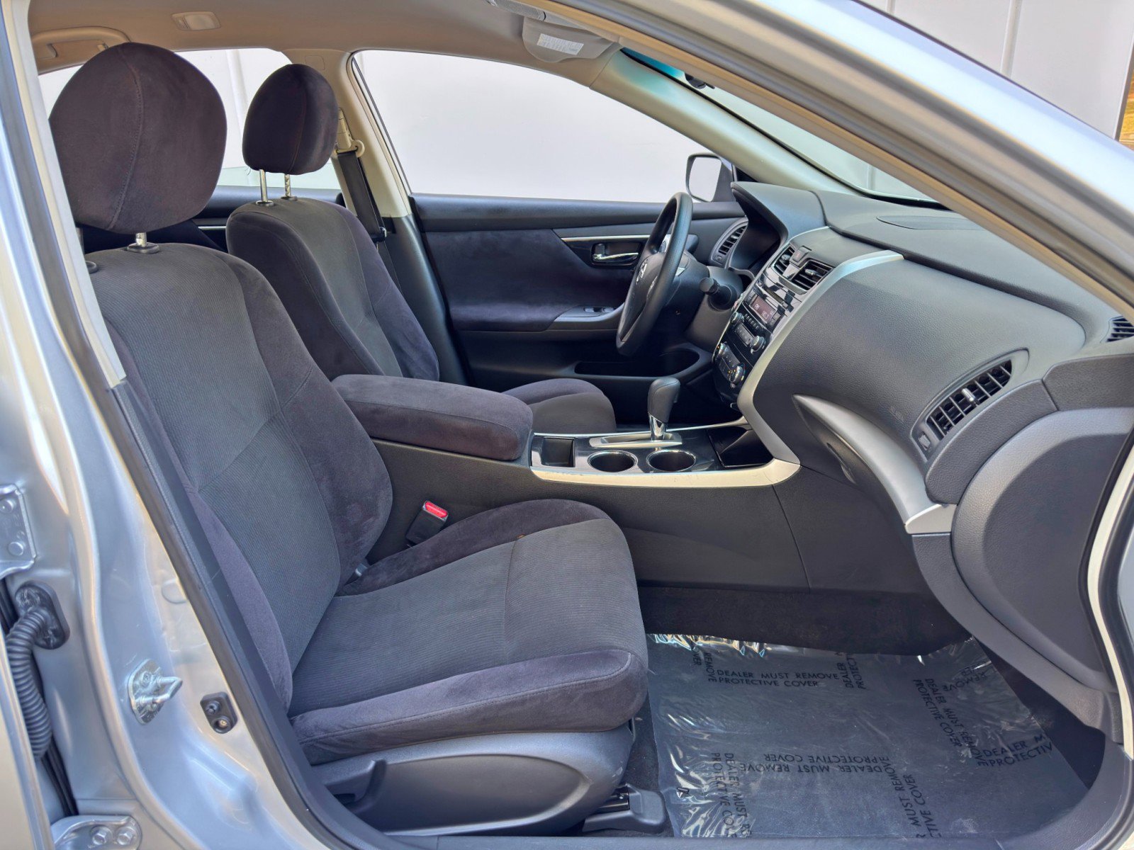 Used 2013 Nissan Altima 2.5 S FWD image 14