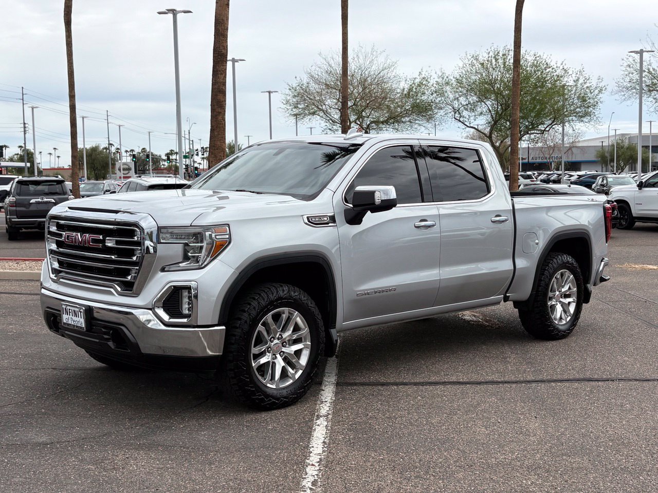 Used 2019 GMC Sierra 1500 SLT w/ SLT Premium Package AWD/4WD image 2