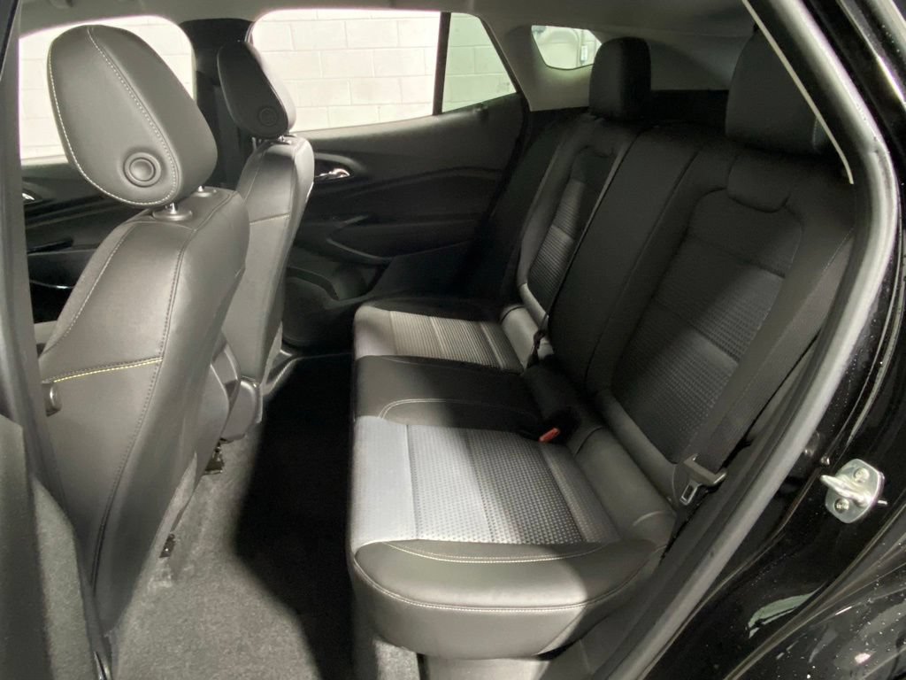 Used 2024 Chevrolet Trax LT FWD image 26