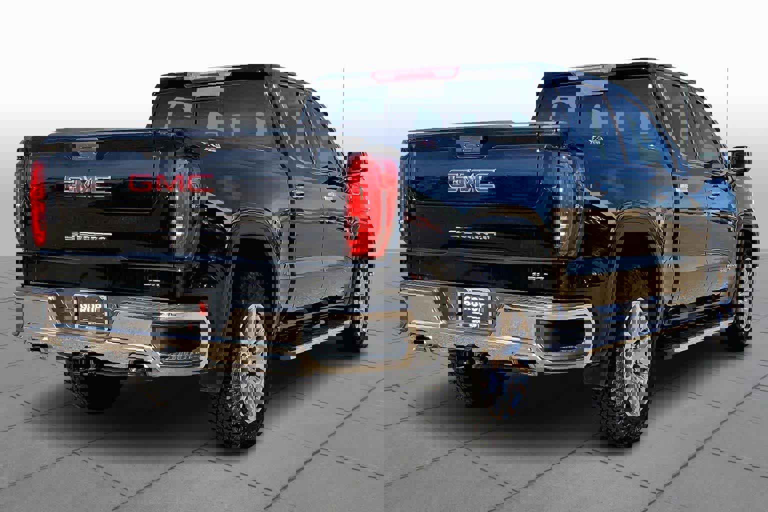 Used 2019 GMC Sierra 1500 SLT image 13