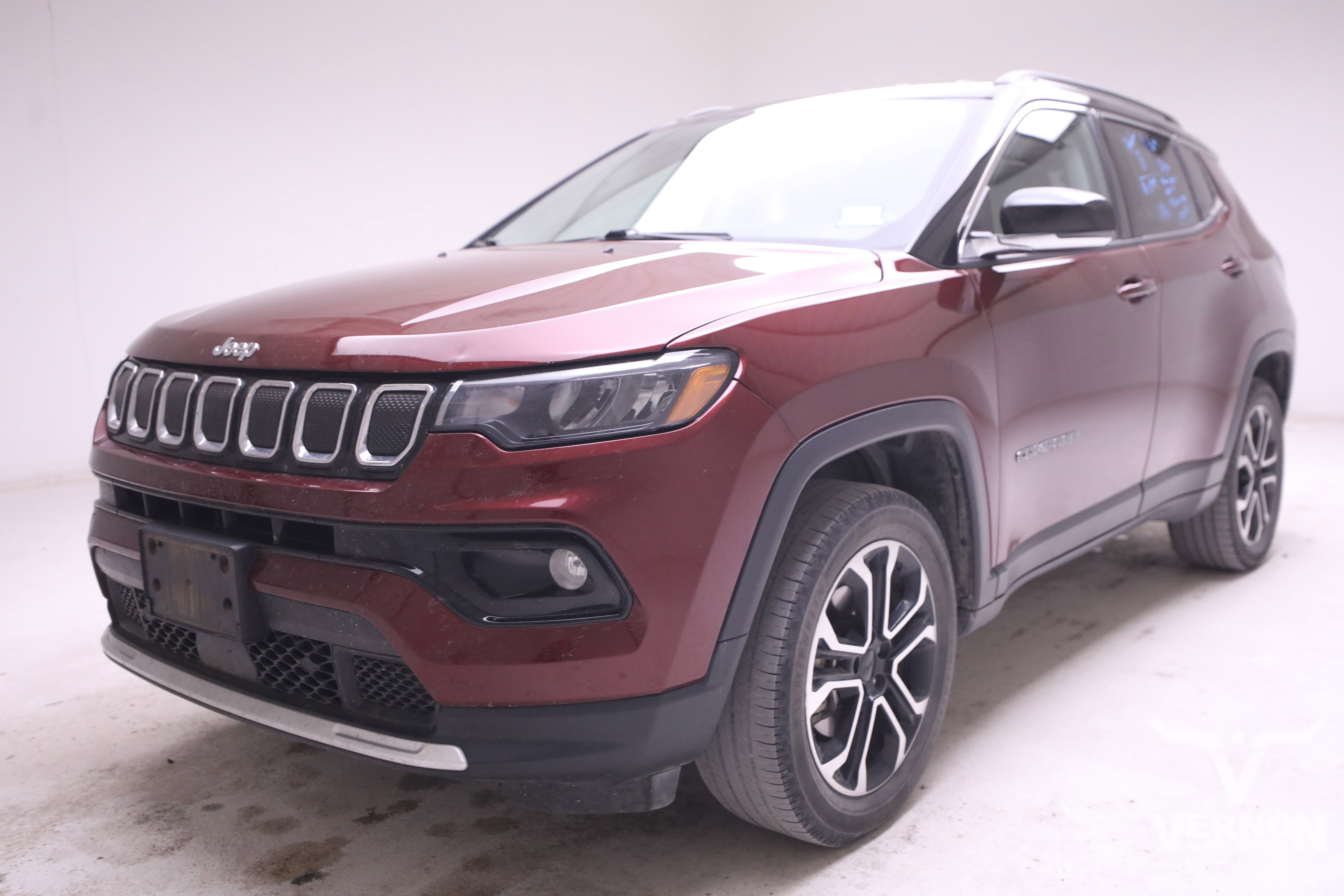 Used 2022 Jeep Compass Limited image 1