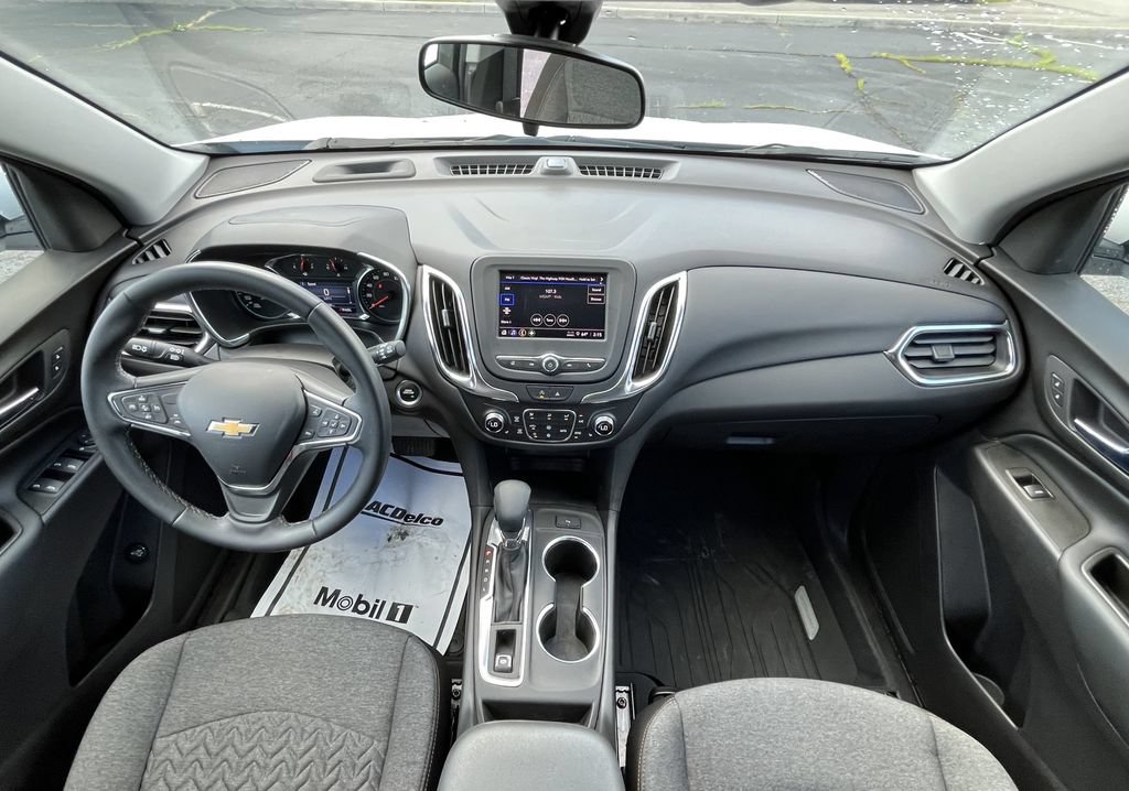 Certified 2024 Chevrolet Equinox LT FWD image 11