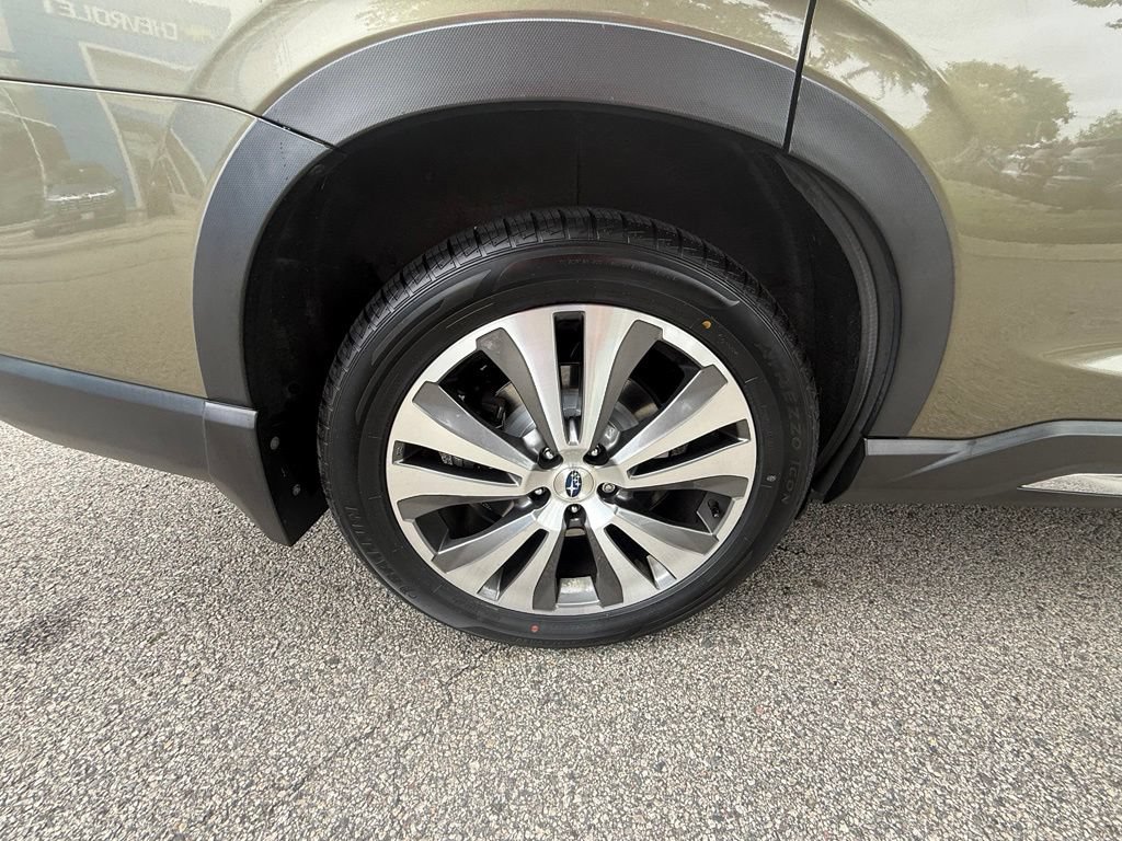 Used 2022 Subaru Ascent Limited w/ Technology Package AWD/4WD image 38