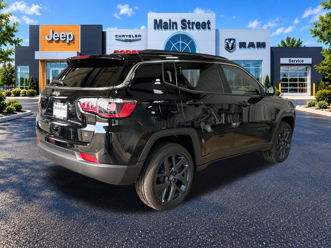 New 2026 Jeep Compass Latitude AWD/4WD image 5