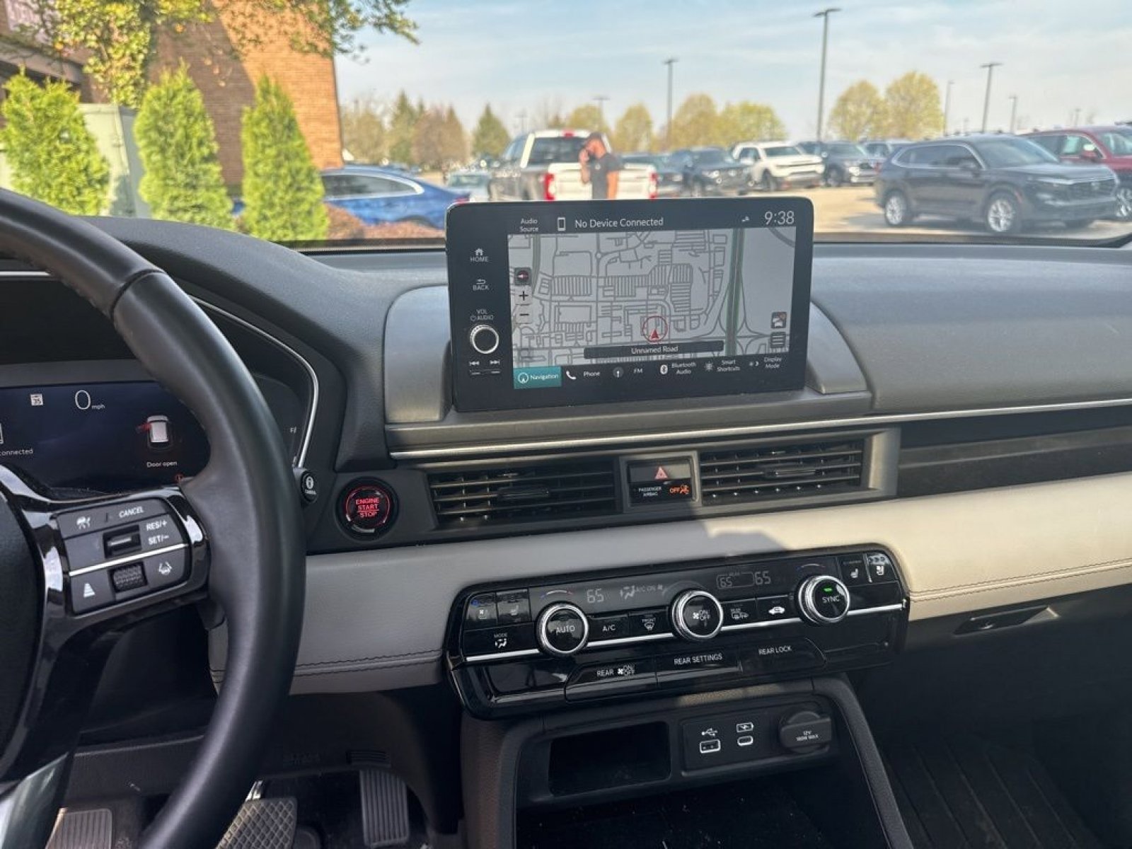 Used 2024 Honda Pilot Elite image 15