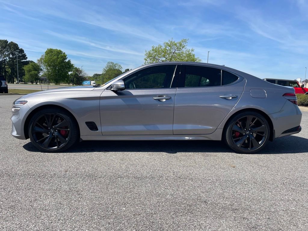 Used 2023 Genesis G70 3.3T w/ Sport Prestige Package image 4