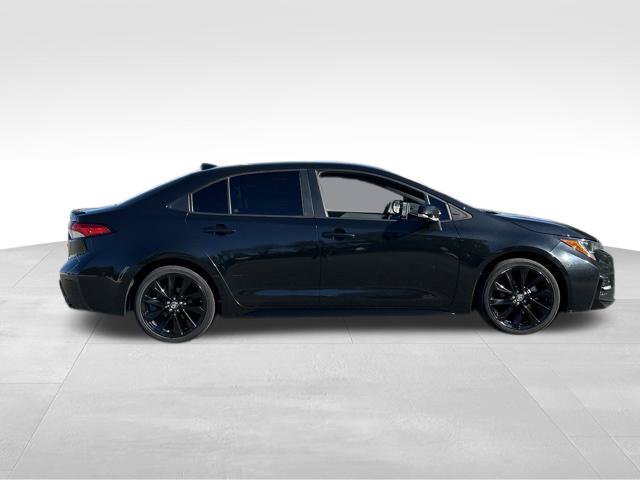 Used 2021 Toyota Corolla SE w/ Carpet Mat Package (TMS) FWD image 6