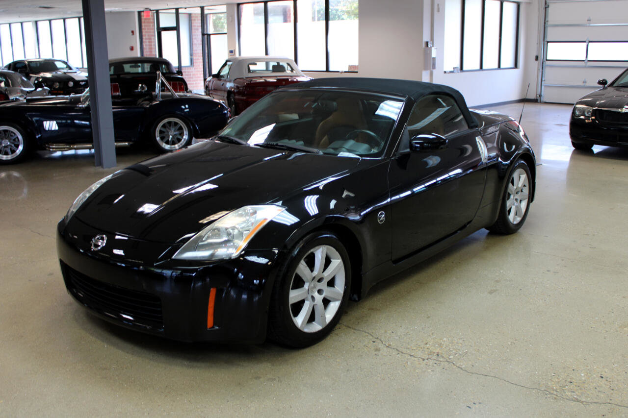 Used 2004 Nissan 350Z Touring image 12