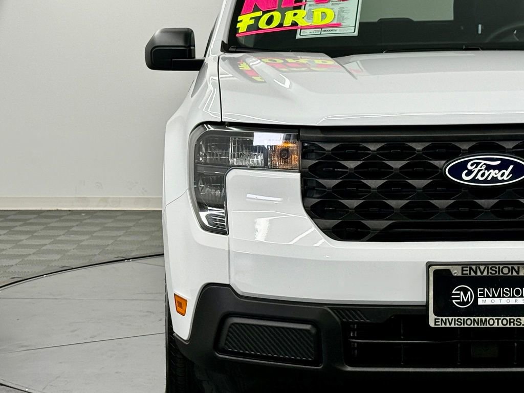 Used 2025 Ford Maverick XL image 7