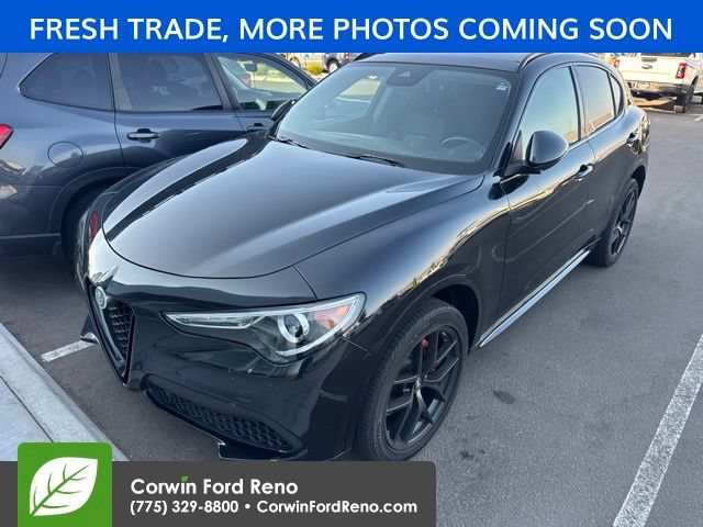 Used 2020 Alfa Romeo Stelvio Ti AWD/4WD image 3