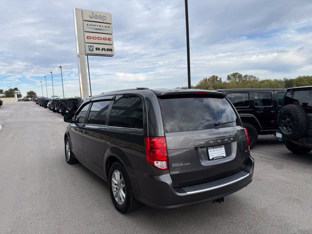 Used 2020 Dodge Grand Caravan SXT FWD image 5