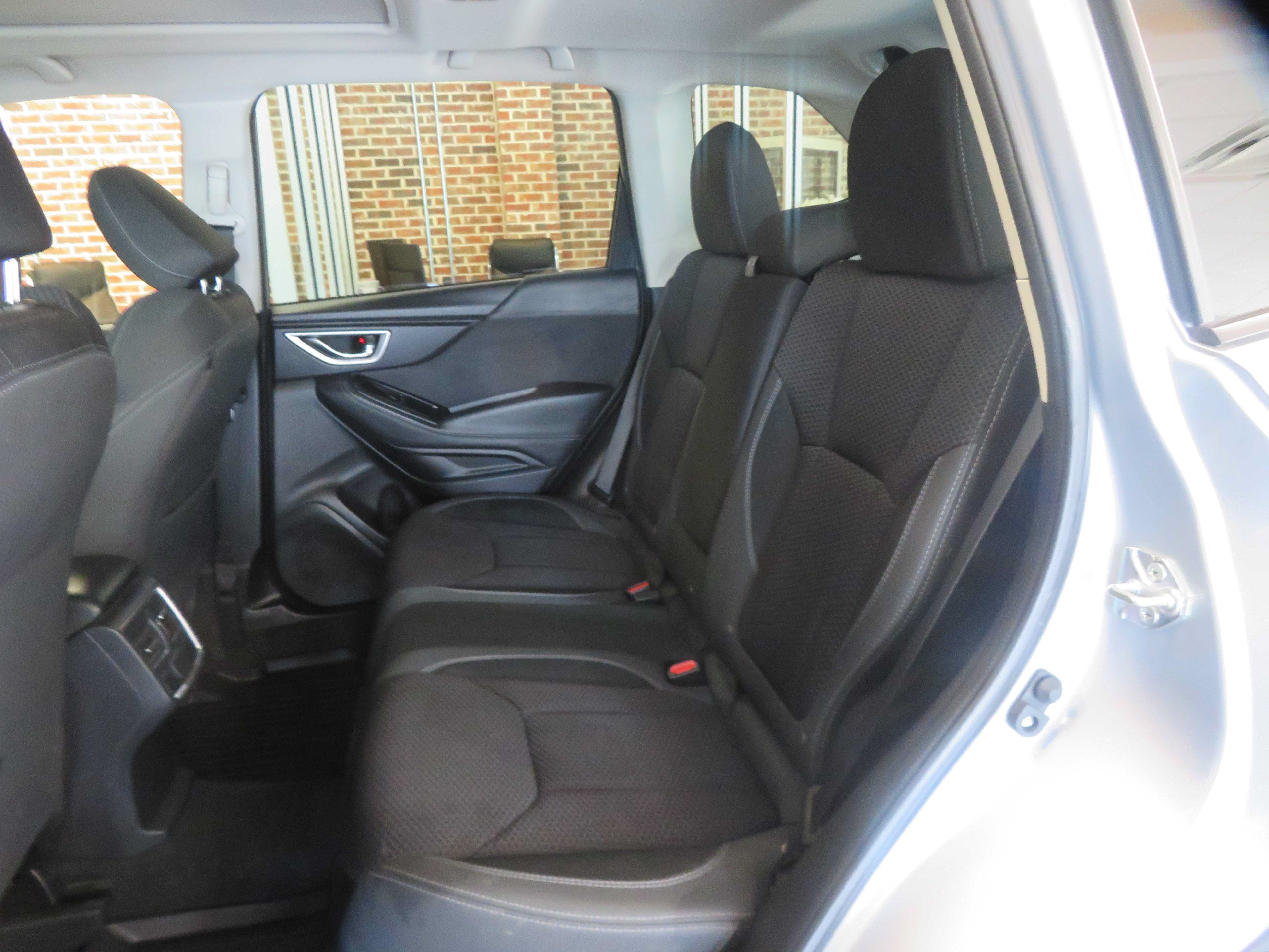 Used 2023 Subaru Forester Premium AWD/4WD image 19