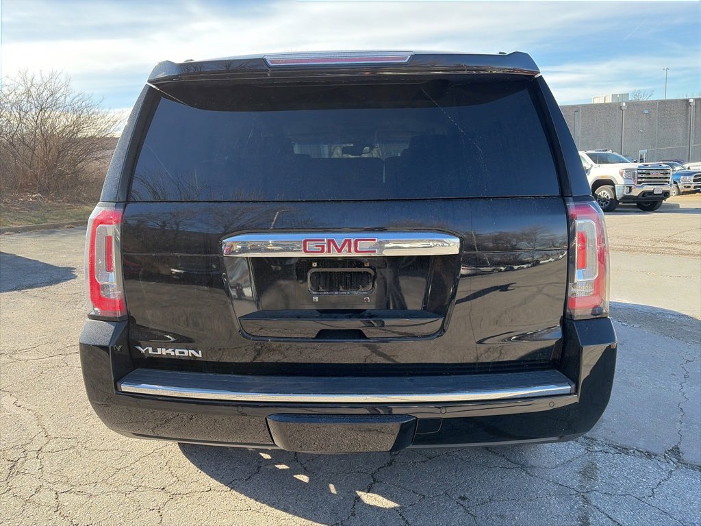 Used 2019 GMC Yukon Denali w/ Denali Ultimate Package image 6