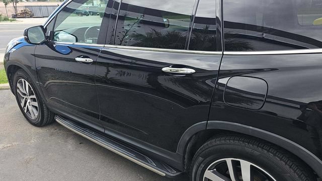 Used 2018 Honda Pilot Touring image 13