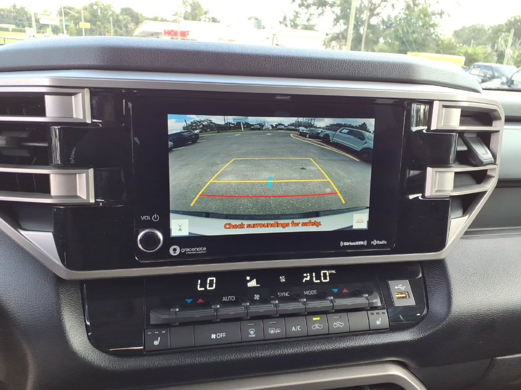 Used 2022 Toyota Tundra SR5 AWD/4WD image 30